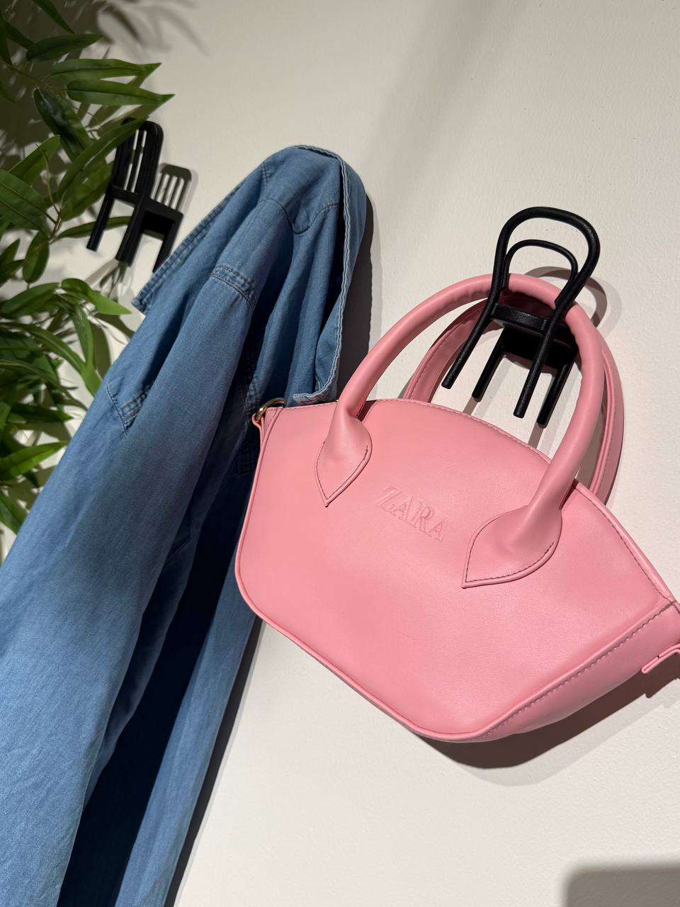 The Sculpted Curve Handbag
